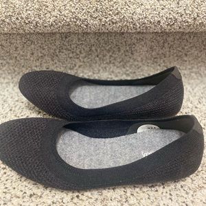 Black Allbirds ballet flats 8.5